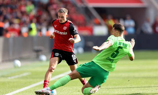 包含拉齐奥发布备战花絮；转会期强势反弹；法甲任务艰巨；身体对抗强度拉满的词条