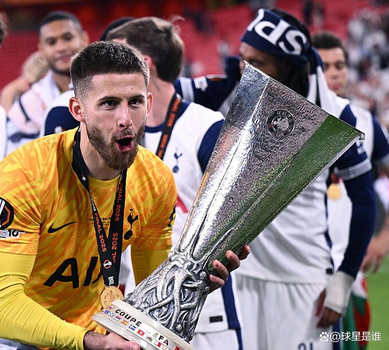 今夜法国杯传出新动向，切尔西调整名单，管理层表态——信心回归，年轻球员得到机会的简单介绍