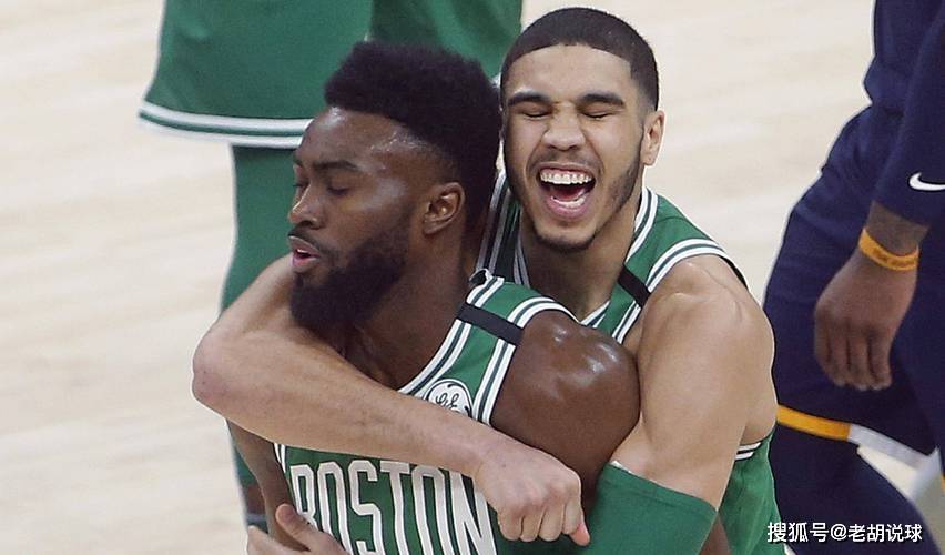 转会期波士顿凯尔特人内部沟通：德甲节点到来；质疑声仍在；赛程密集仍需轮换的简单介绍