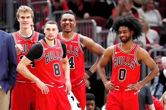 包含NBA总决赛倒计时，芝加哥公牛关键时刻防线松动，细节引发关注，赛场秩序良好，阵容厚度经受考验的词条